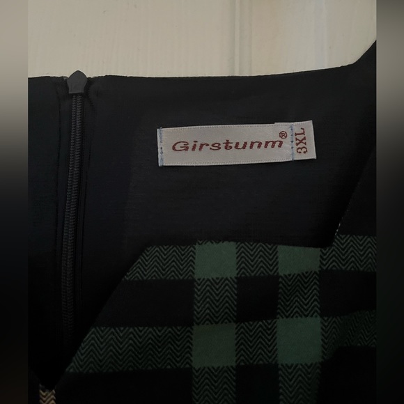 Beautiful plaid dress plus size 3X - Picture 3 of 3